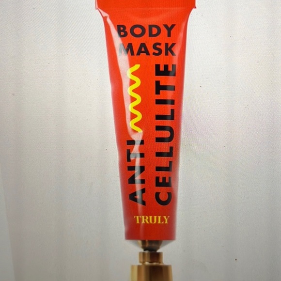 🎁 (2/$35) Truly Anti Cellulite Body Mask (NIB) - Picture 6 of 15